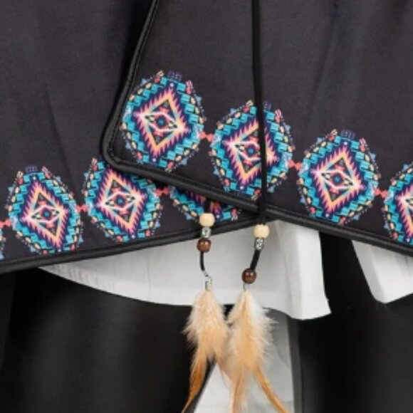 Boho Print Multi color shawl/wrap poncho  with feather detail - Picture 3 of 3